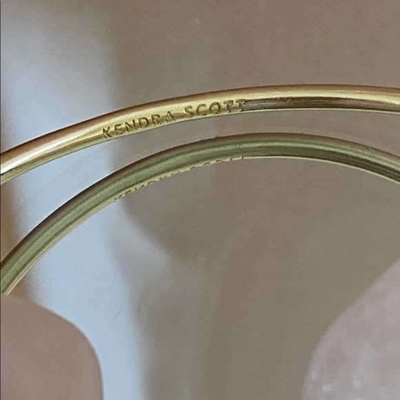 Kendra Scott Edie Cuff Bracelet - Picture 3 of 4